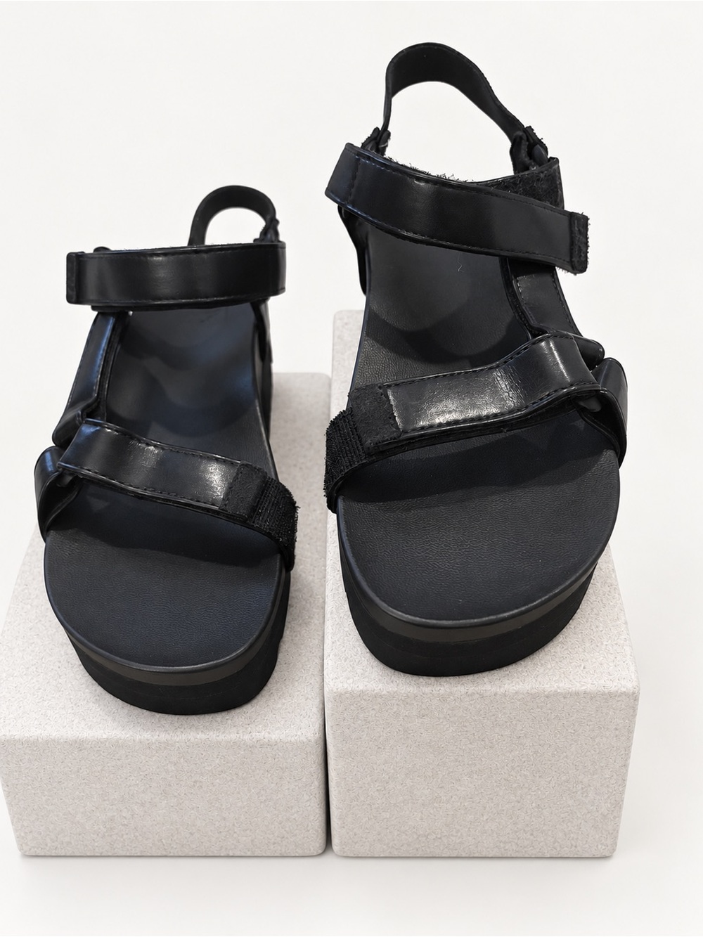 Reef Black Platform Velcro Sandals